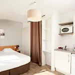 Séjours&affaires Léonard De Vinci Aparthotel Tours