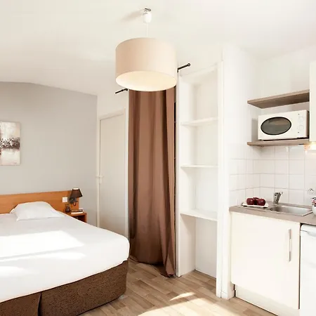 Sejours & Affaires Leonard De Vinci Aparthotel Tours