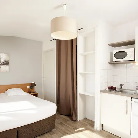 Sejours & Affaires Leonard De Vinci