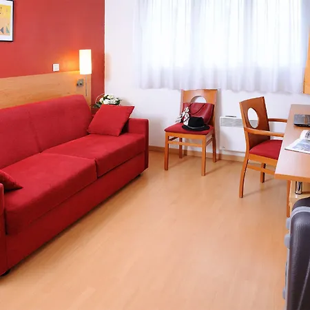 Séjours&affaires Léonard De Vinci Aparthotel Tours