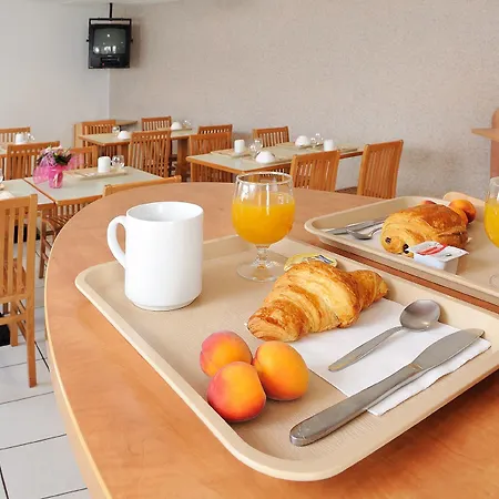 Sejours & Affaires Leonard De Vinci Aparthotel Tours