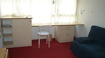 Sejours & Affaires Leonard De Vinci Apartmanhotel Tours