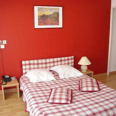 Hotel apartamentowy Sejours & Affaires Leonard De Vinci 2*