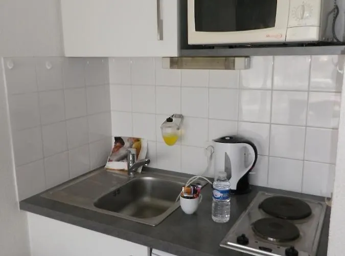 Aparthotel Sejours & Affaires Leonard De Vinci Tours