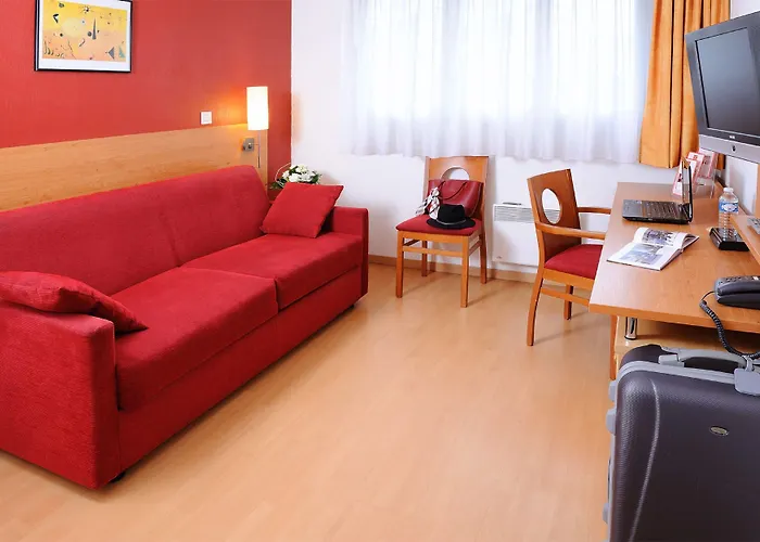 Sejours & Affaires Leonard De Vinci Aparthotel Tours