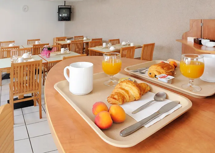 Séjours&affaires Léonard De Vinci Aparthotel Tours